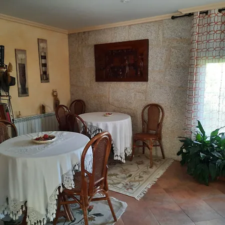 Taperia O Monte Hotel