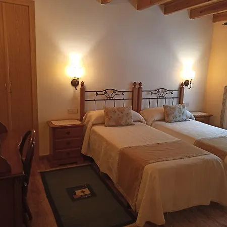 Taperia O Monte Hotel A Carrasca