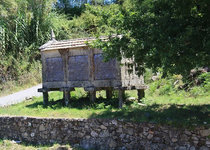 Taperia O Monte Hotel