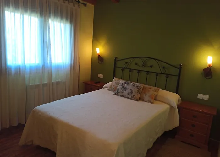 Taperia O Monte Hotel A Carrasca